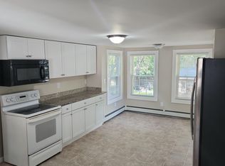 21 Chestnut St #B, Rochester, NH 03867