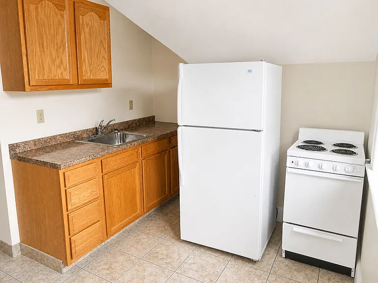 308 N Neville St #7 — Photo 6