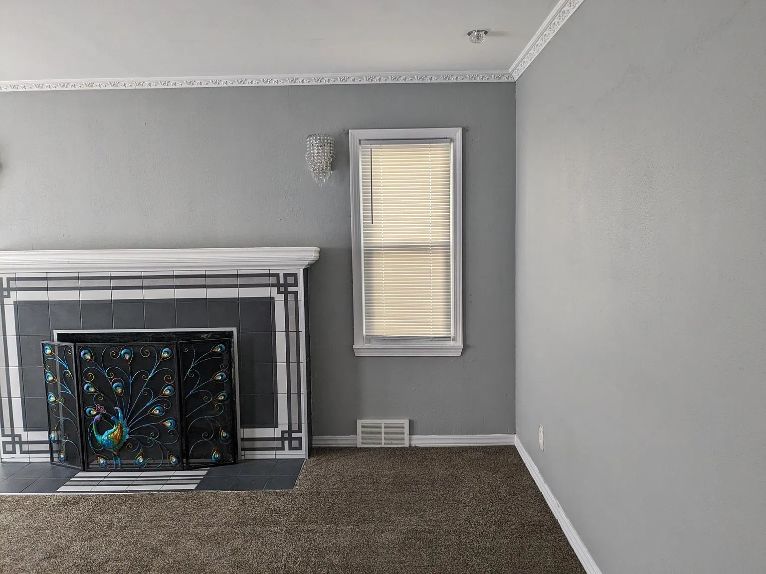 3 bed, 1813 sqft, $1,695 — Photo 3