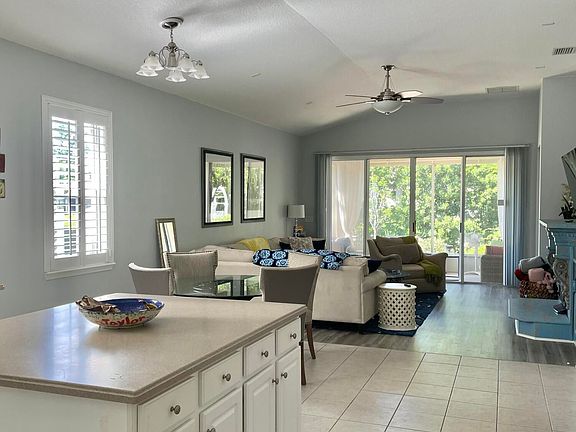 5th image of 8417 Highgate Dr