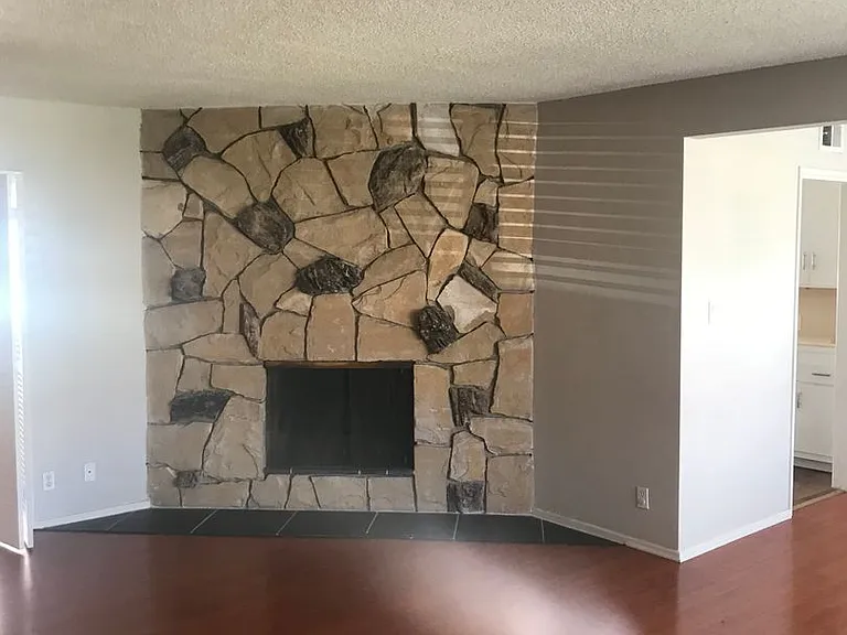 5008 W 58th Pl — Photo 15