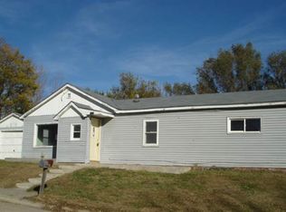 1805 Avenue K, Gothenburg, NE 69138