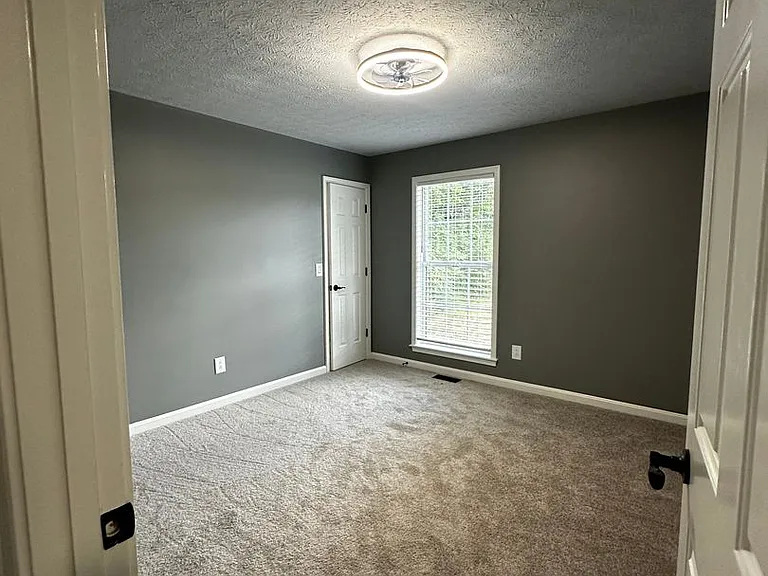 931 Meadowlark Dr — Photo 15