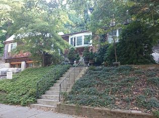 127 Wallis Rd, Brookline, MA 02467