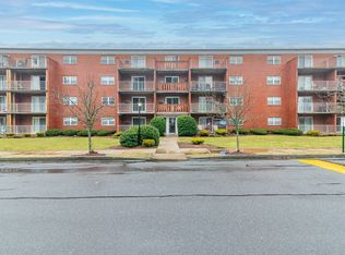 50 Webster St APT 104, Weymouth, MA 02190