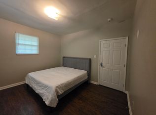 917 Justice Ave ROOM B, Charlotte, NC 28206