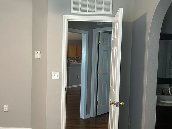 5th image of 5428 Westland Station Rd