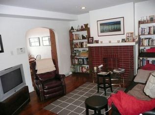 945 Lilac St, Pittsburgh, PA