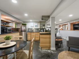 1229 SE 36th Ave, Portland, OR