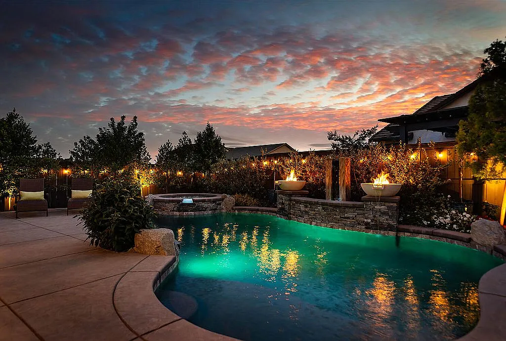 101 Rifle Ct photo 1