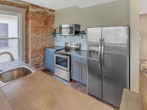 5th image of 33 S Monroe Ave #5