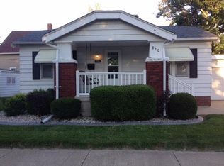 820 S 17th St, Decatur, IL 62521