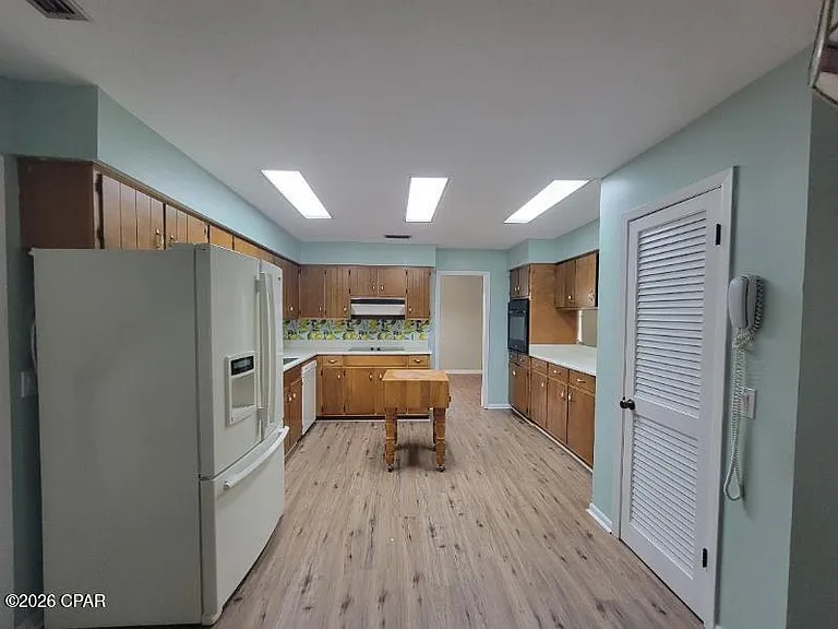S Longwood Cir — Photo 9