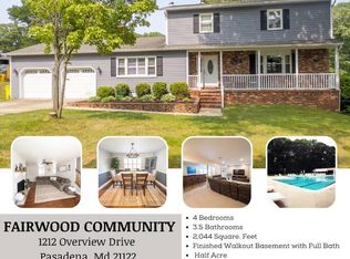 1212 Overview Dr, Pasadena, MD 21122