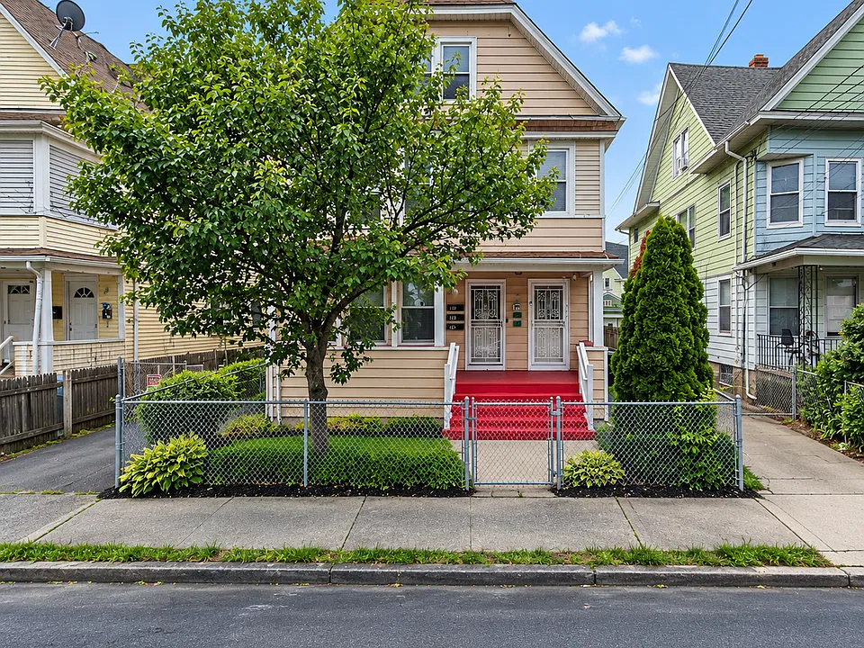 748 Boston Ave #2