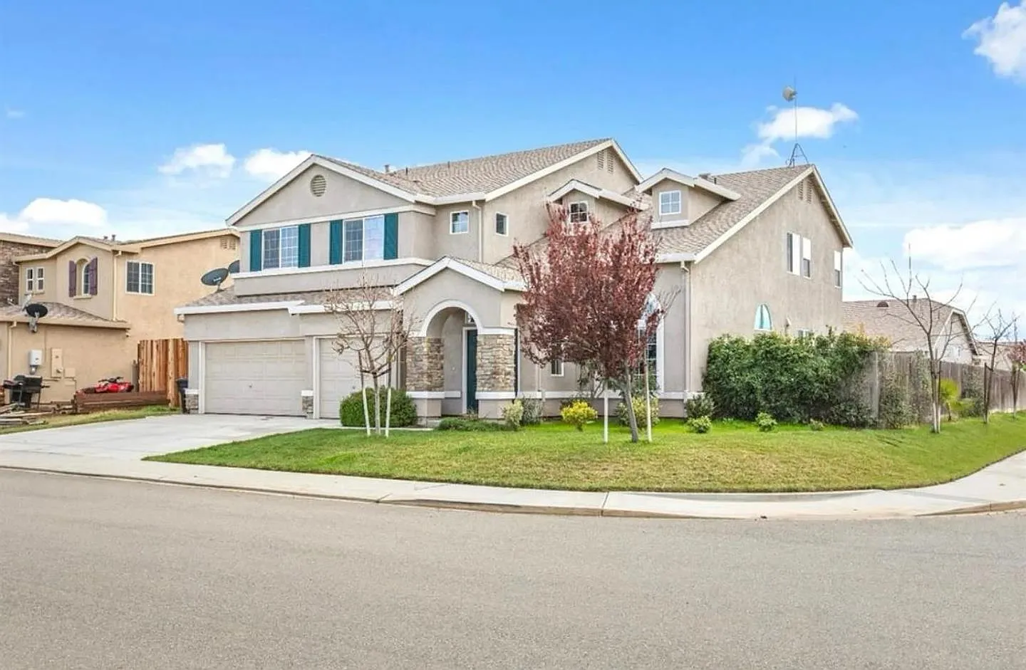 13721 S Santa Lucia Dr photo 1