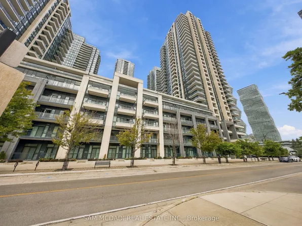 4055 Parkside Village Dr, Mississauga, ON