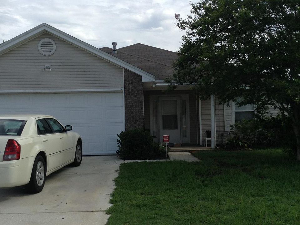 1st image of 11206 Willesdon Dr S