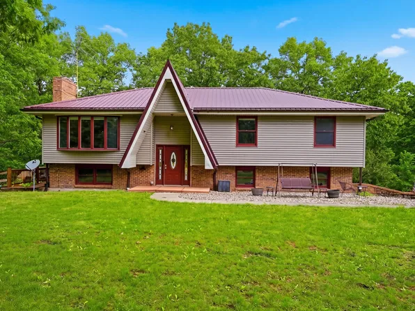 3855 State Road Aa, Tebbetts, MO 65080