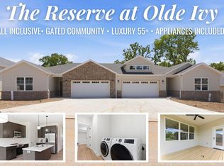 2331 E Olde Ivy St, Springfield, MO 65804