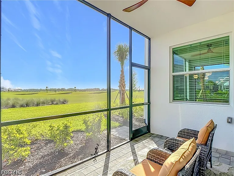 15345 Green Acres Ave — Photo 23