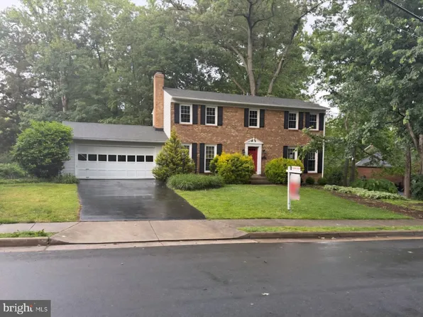 4151 Orchard Dr, Fairfax, VA 22032