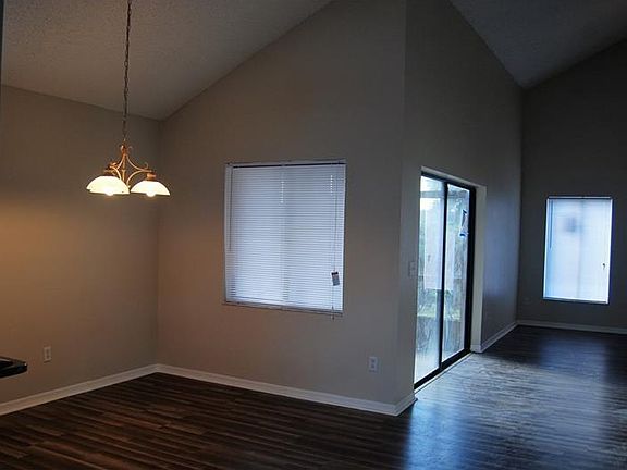 3rd image of 100 Grand Junction Blvd