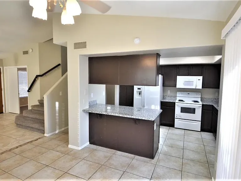 7127 N 28th Ave — Photo 11