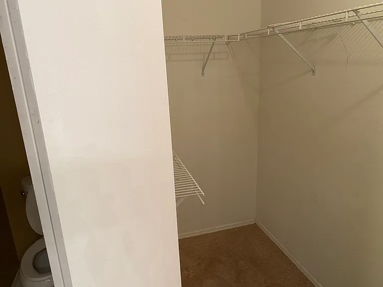 4814 Muir Vlg — Photo 3