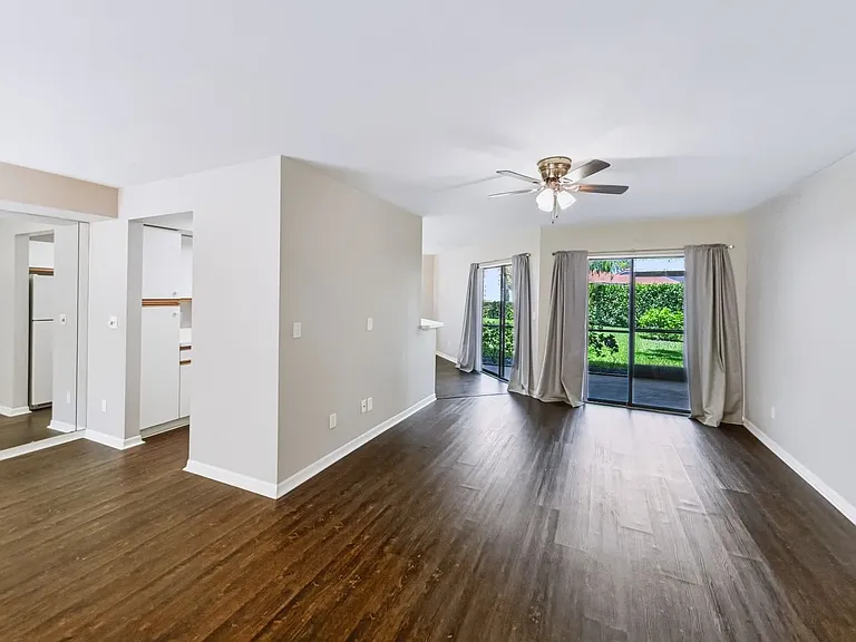 191 Bennington Dr #3 — Photo 5