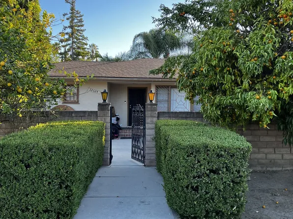 22624 Victory Blvd, Woodland Hills, CA 91367