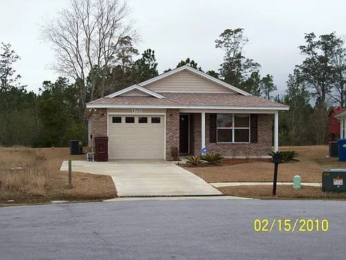 4701 Deerfield Dr Photo 1