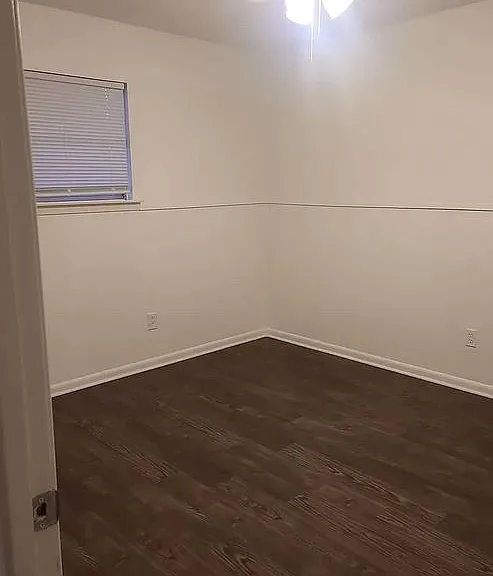901 S Harley Dr — Photo 3