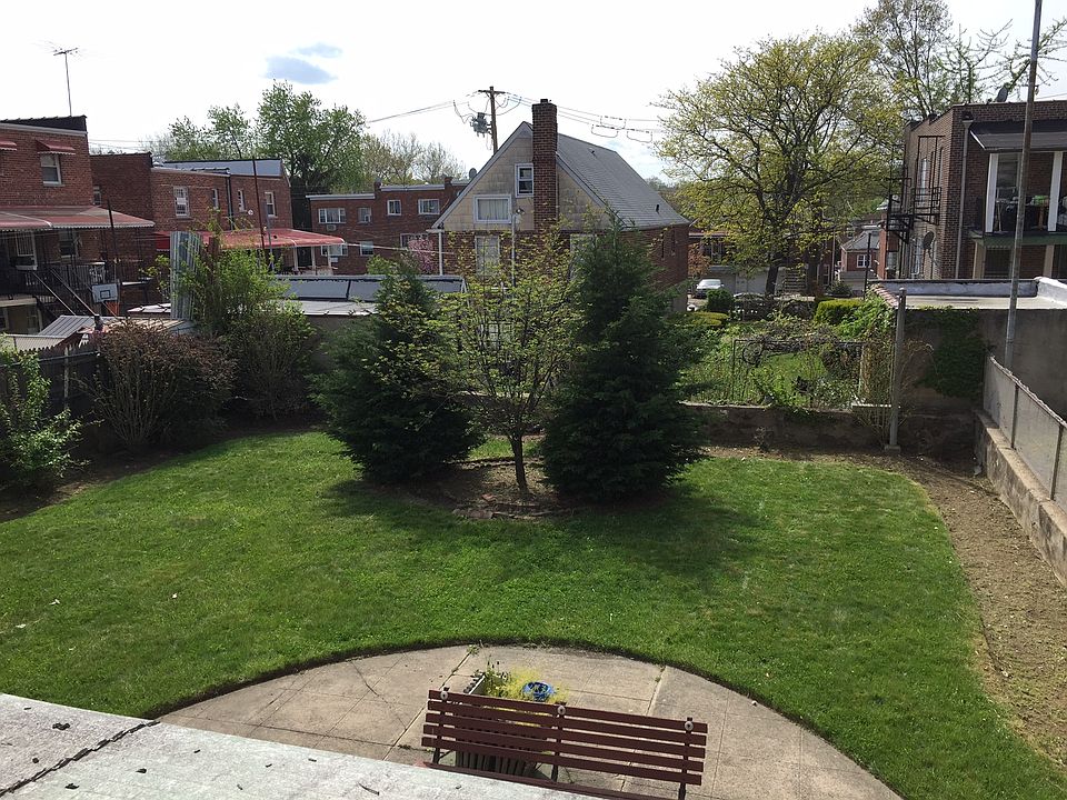 2nd image of 1817 Matthews Ave