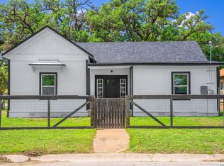 502 Ross St, Kerrville, TX 78028