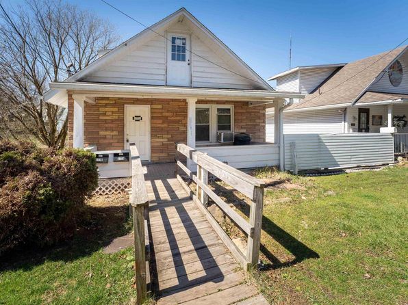 211 Richmond St, Westover, WV 26501