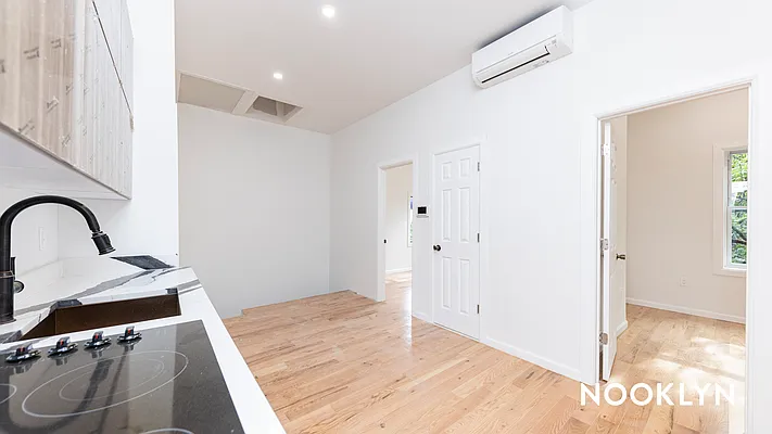 Rented by Nooklyn NYC LLC | media 8