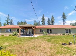 215 W Bridges Rd, Deer Park, WA 99006