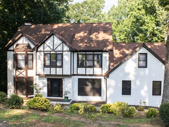4640 Calleigh Way, Snellville, GA 30039