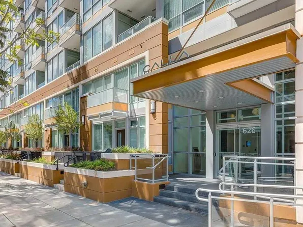 626 S 14th Ave SW #1009, Calgary, AB T2R 0X4