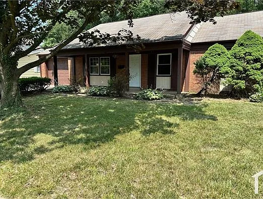4 bed, 1738 sqft, $3,000 — Photo 2