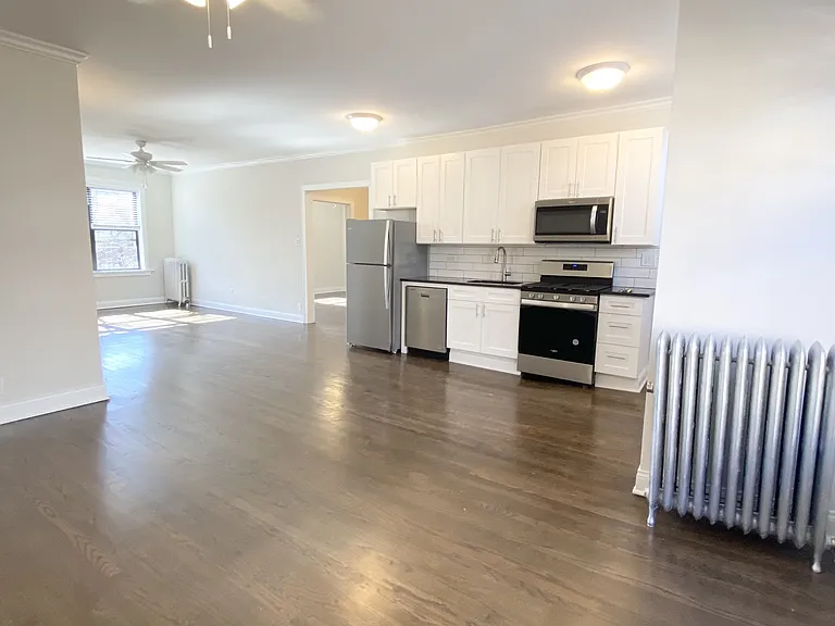 7239 N Sheridan Rd #2 — Photo 4
