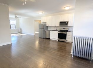 7223 N Sheridan Rd APT 2, Chicago, IL 60626