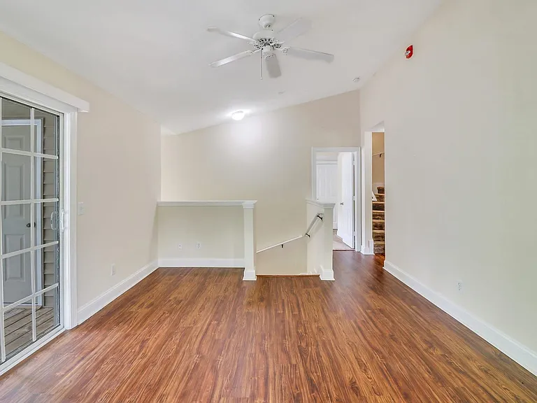 31 Summerfield Ct #122 — Photo 25