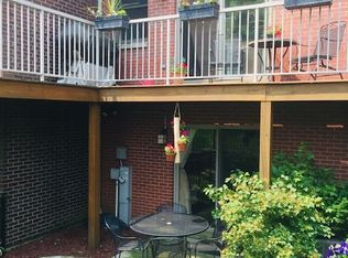 556 E 32nd St UNIT C, Chicago, IL 60616