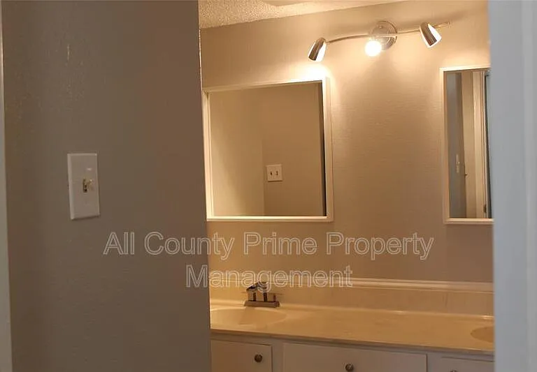 10049 Westpark Dr #168 — Photo 21