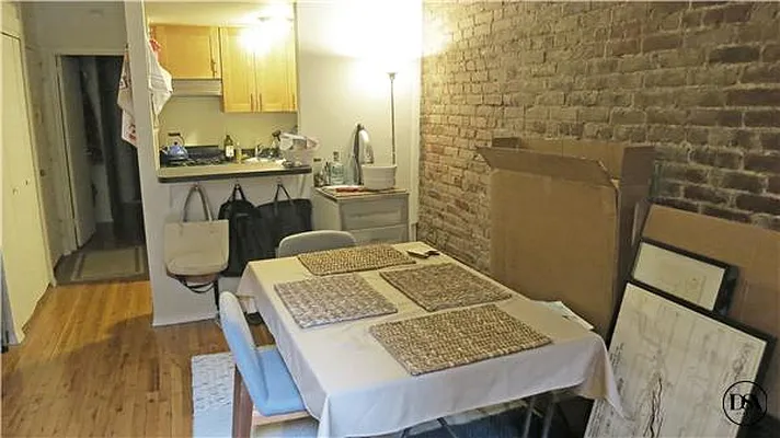 Rented by DSA Realty | media 29