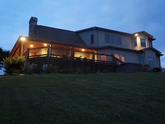4th image of 140 Fox Squirrel Ln