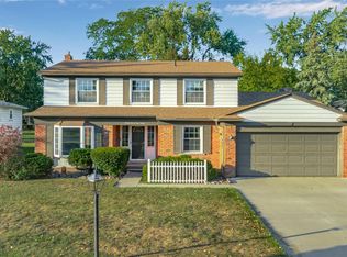 37990 Five Mile Rd, Livonia, MI 48154