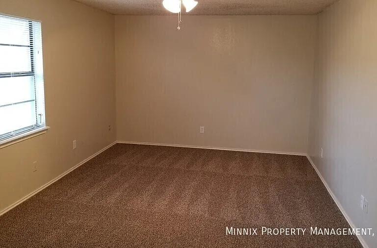 8207 Memphis Ave #B — Photo 24